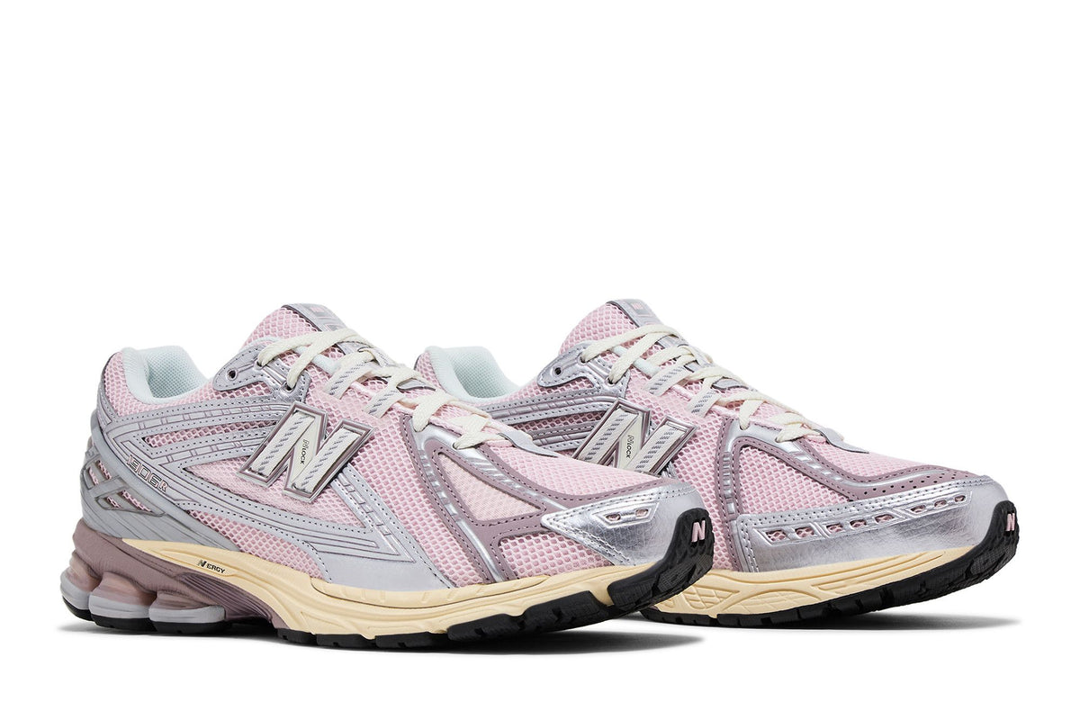 New Balance 1906R Rose Sugar Silver