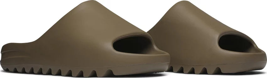 adidas Yeezy Slide Marrón Tierra