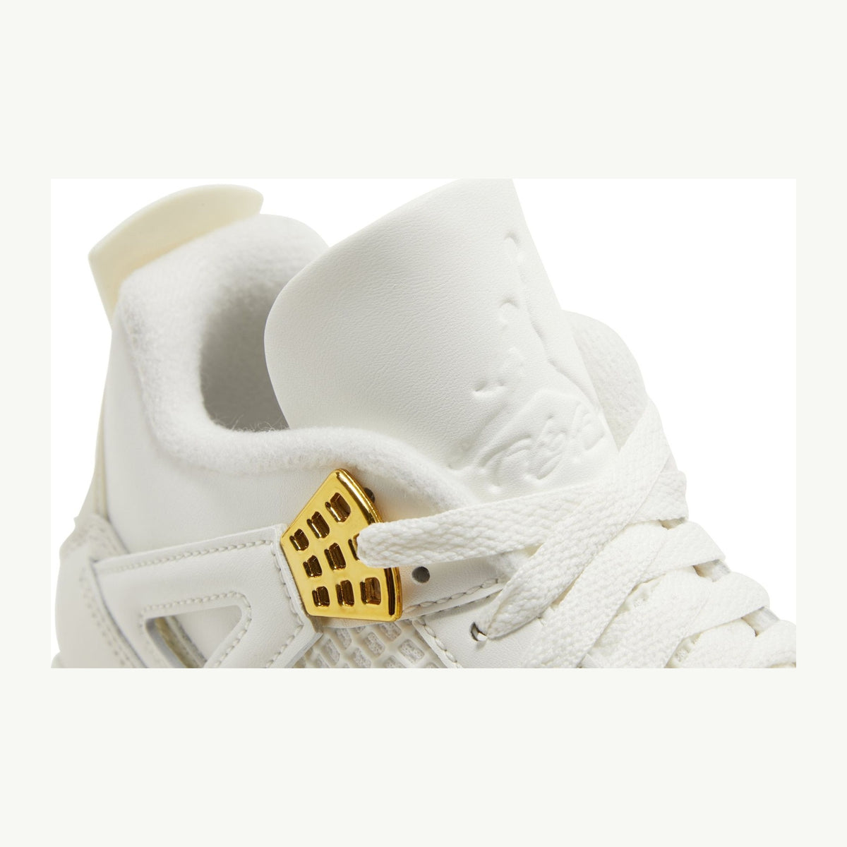 Jordan 4 Retro Metallic Gold (Mujer)