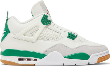 Jordan 4 Retro SB Verde Pino