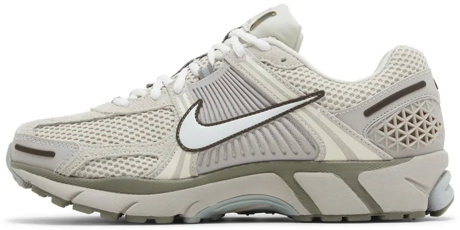 Nike Zoom Vomero 5 SE Marrón Orewood Claro