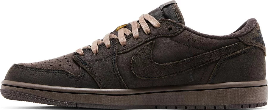 Jordan 1 Retro Low OG SP Travis Scott Terciopelo Marrón