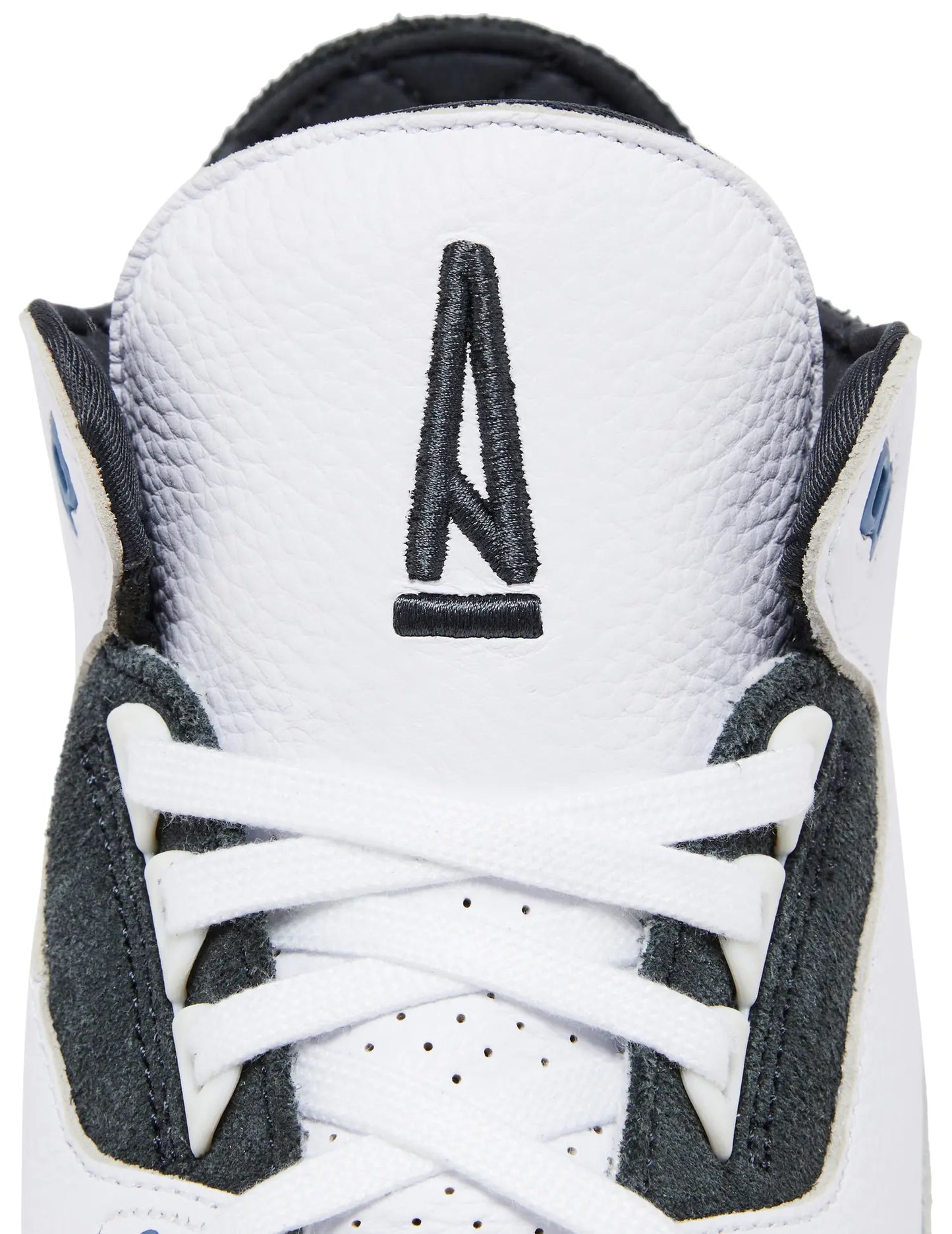 Jordan 3 Retro OG SP A Ma Maniére Diffused Blue