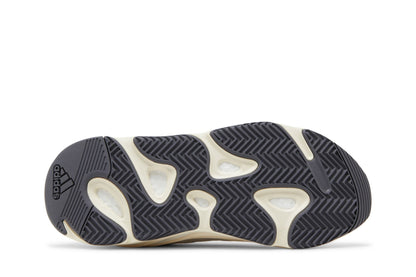 Adidas Yeezy Boost 700 Analog