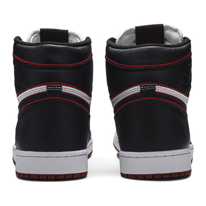 Jordan 1 Retro High Bloodline _06