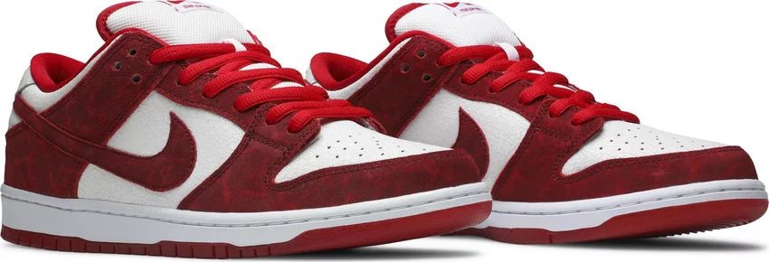 Nike SB Dunk Low Día de San Valentín (2014)