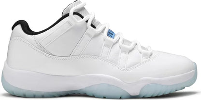 Jordan 11 Retro Low Legend Azul