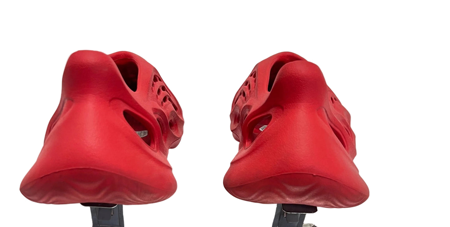 Adidas Yeezy Foam RNNR Vermillion (Pre-owned)