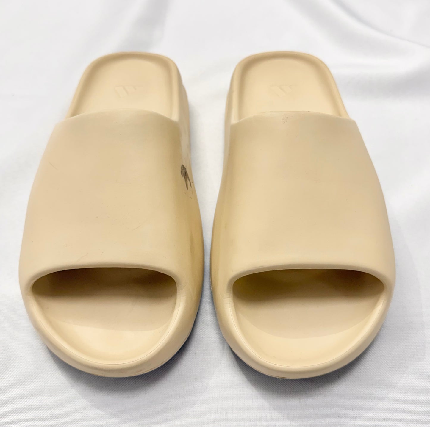 Adidas Yeezy Slide Bone (Pre-owned)