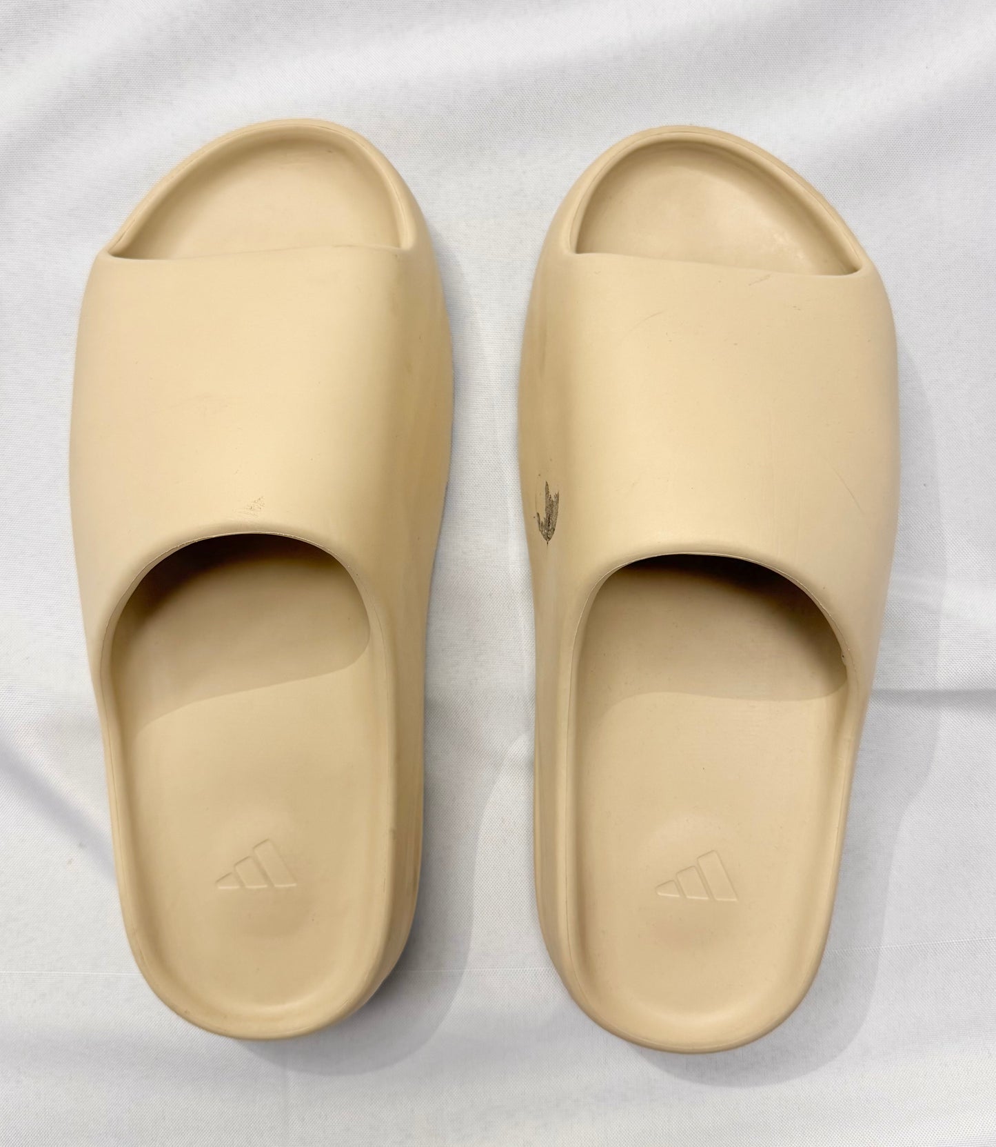 Adidas Yeezy Slide Bone (Pre-owned)