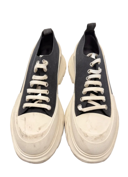 Alexander McQueen Wmns Tread Slick Lace Up 'Black White' (Pre-owned)