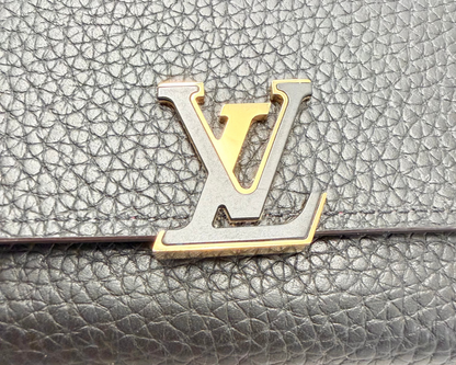 Louis Vuitton Capucines Compact Wallet (Pre-owned)
