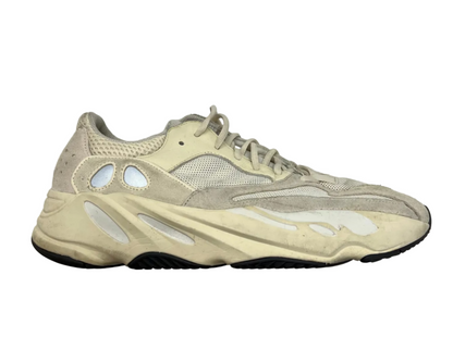 Adidas Yeezy Boost 700 Analog (Pre-Owned)