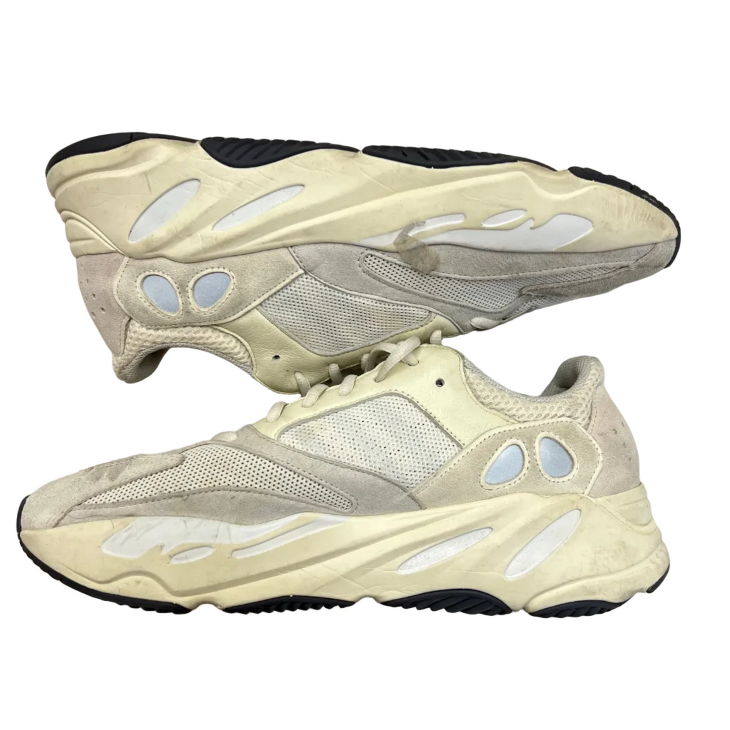 Adidas Yeezy Boost 700 Analog (Pre-Owned)