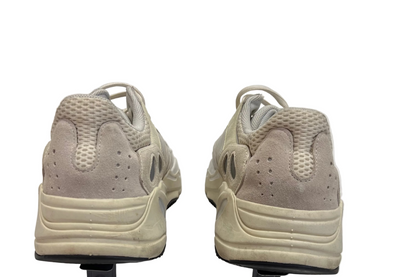 Adidas Yeezy Boost 700 Analog (Pre-Owned)