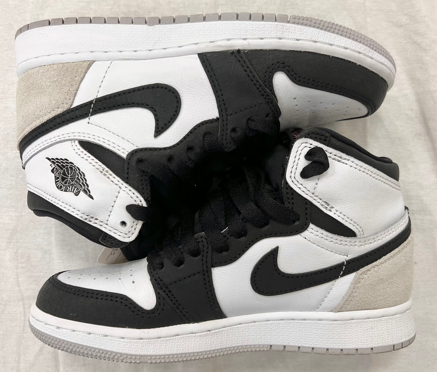 Jordan 1 Retro High OG Bleached Coral (GS) (Pre-Owned)