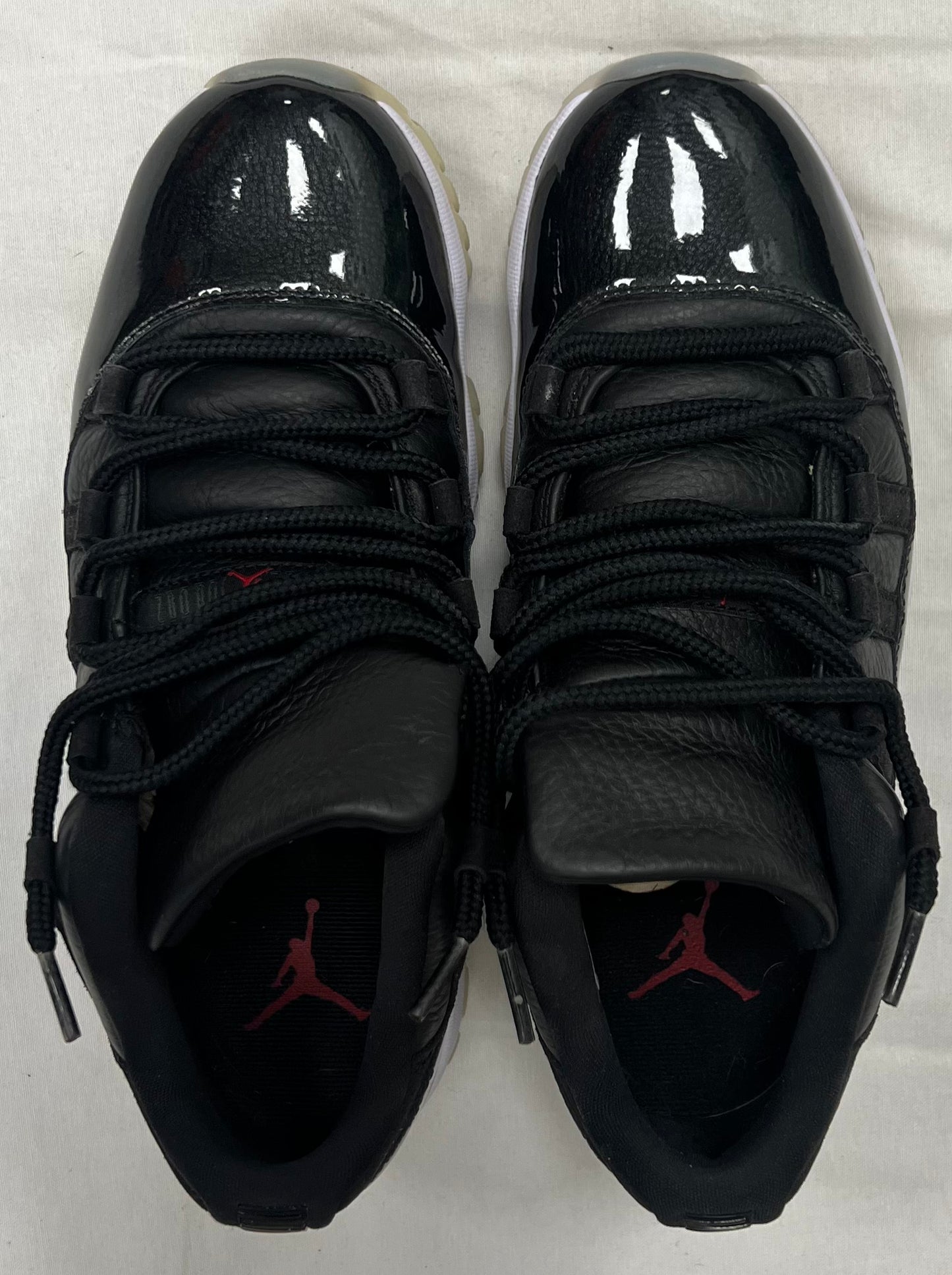 Jordan 11 Retro Low 72-10 (Pre-Owned)