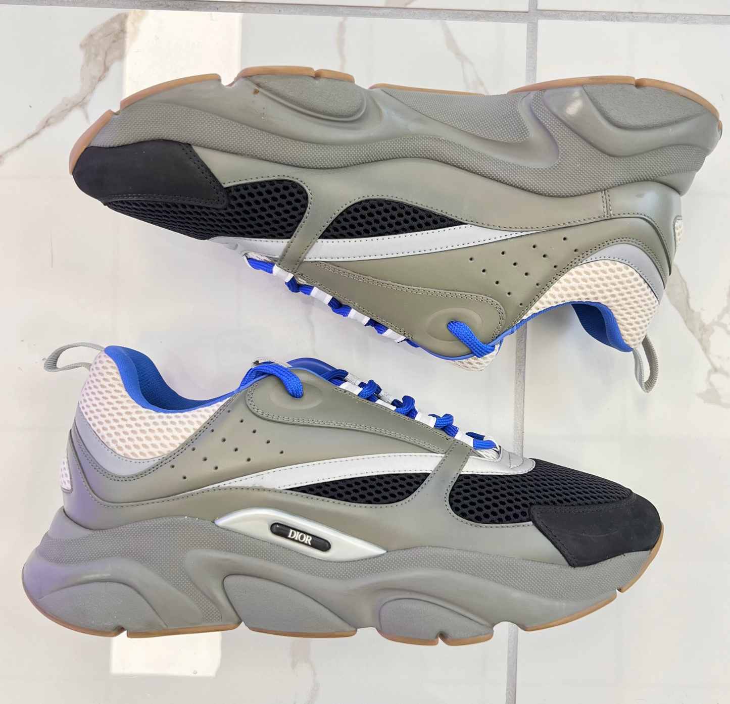 Dior B22 Cream Black Olive Blue (Pre-Owned)