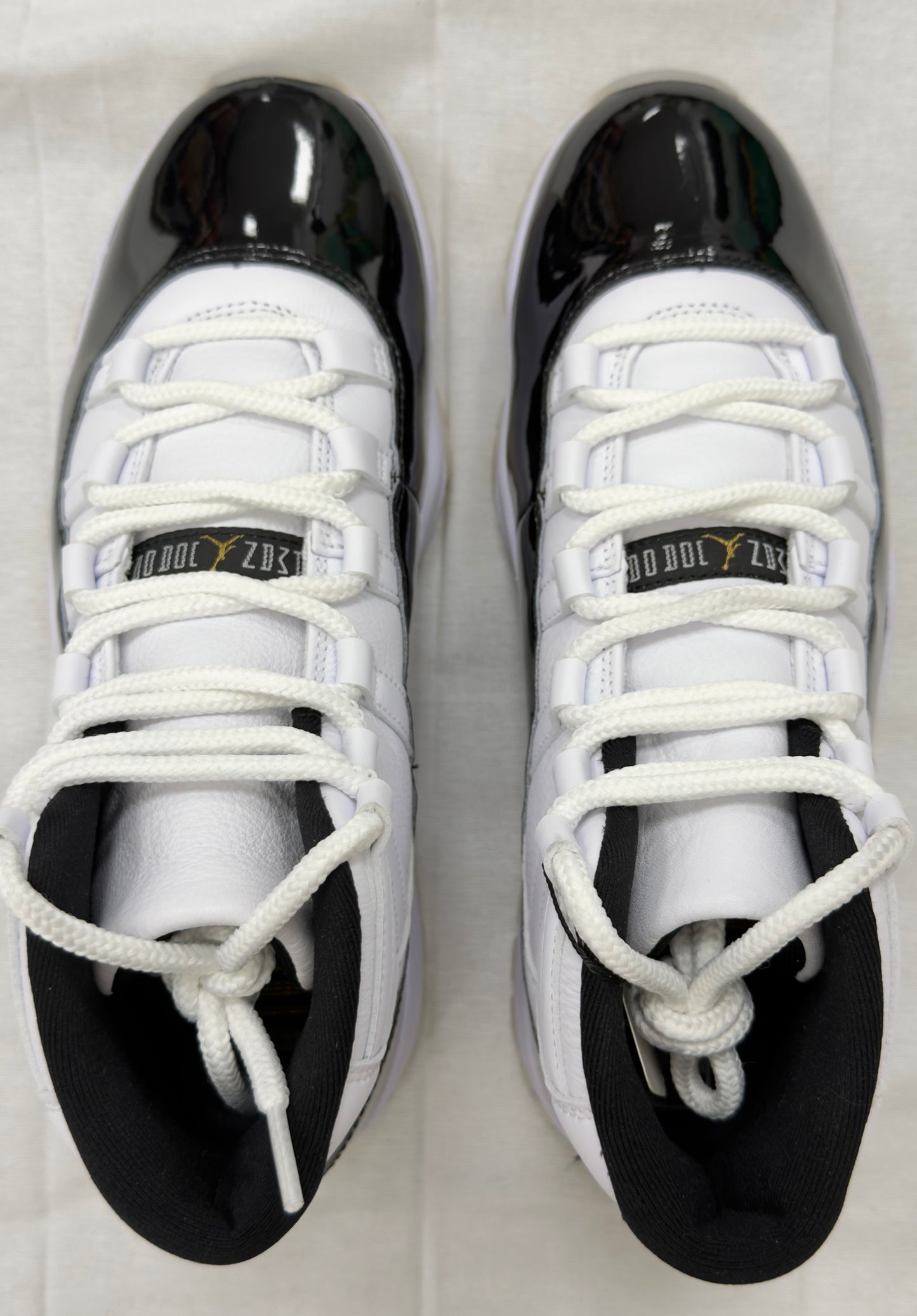 Jordan 11 Retro DMP Gratitude (2023) (Pre-Owned)