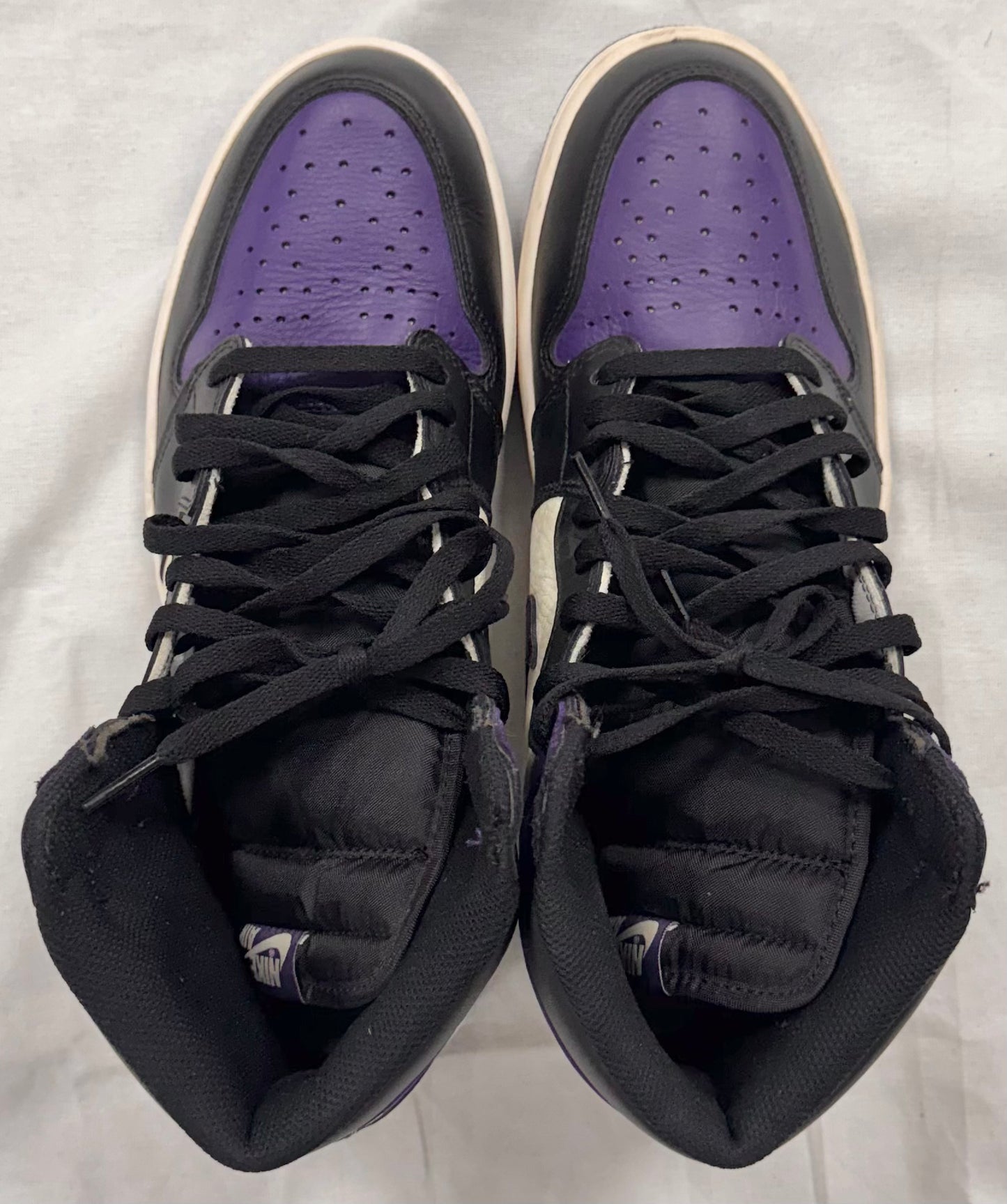 Jordan 1 Retro High Court Purple (Pre-Owned)