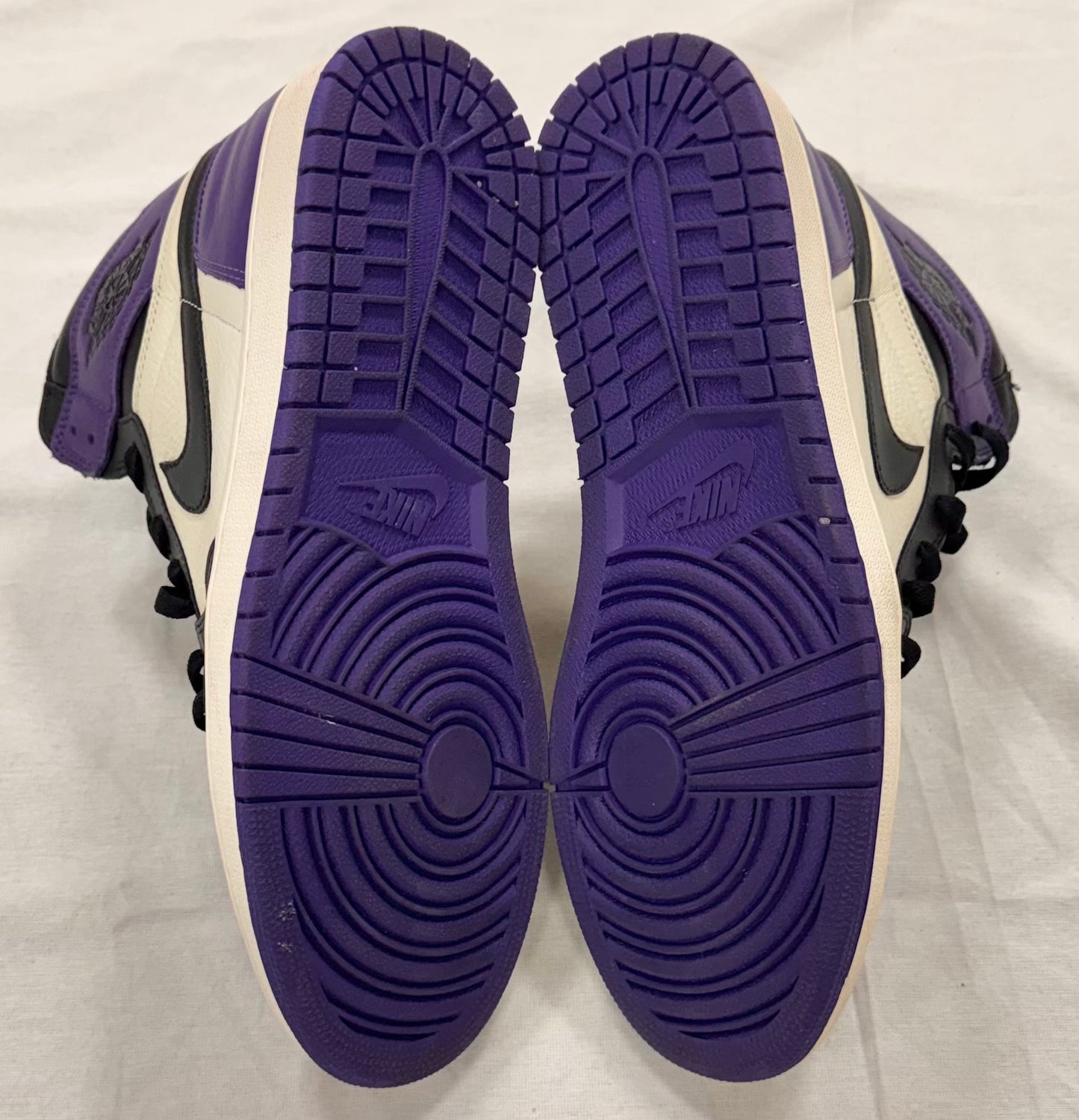 Jordan 1 Retro High Court Purple (Pre-Owned)
