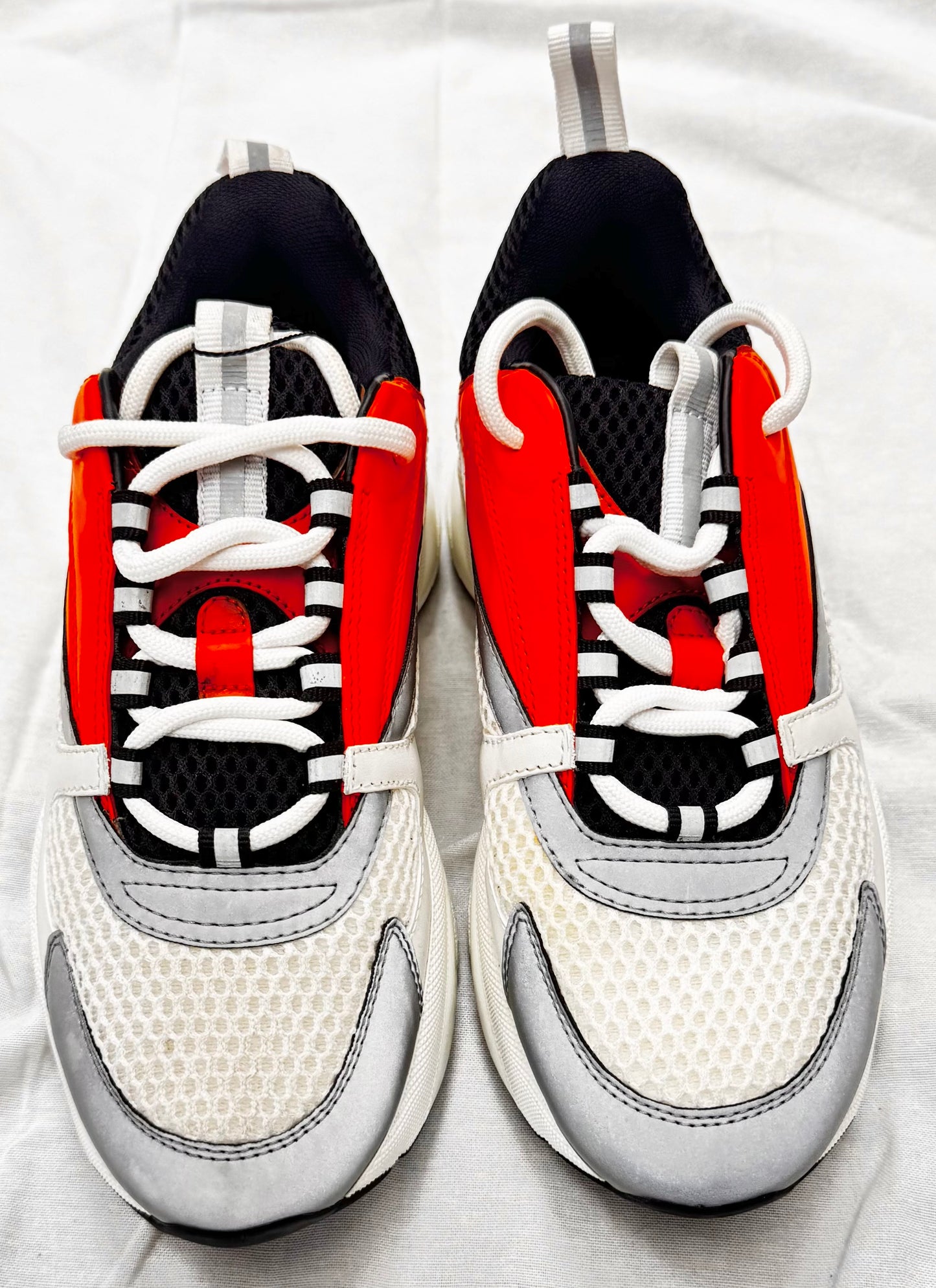 Dior B22 Orange White (Pre-Owned)