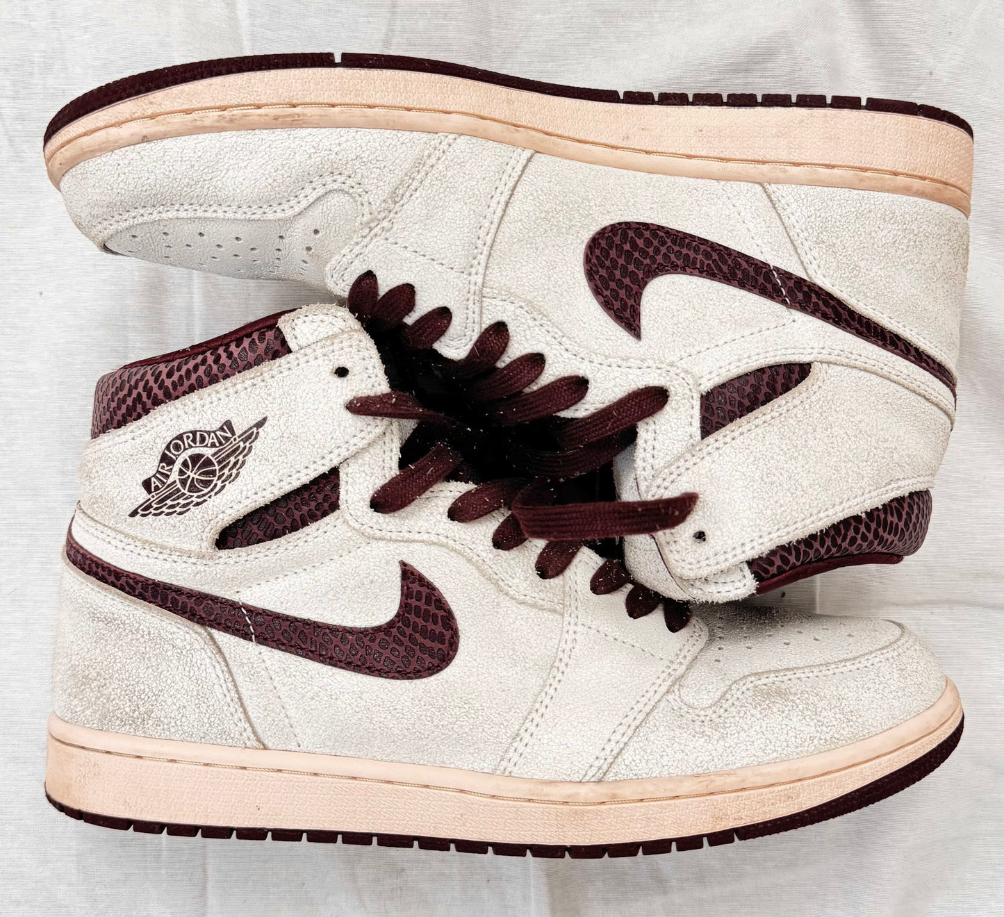 Jordan 1 Retro High OG A Ma Maniére (Pre-Owned)