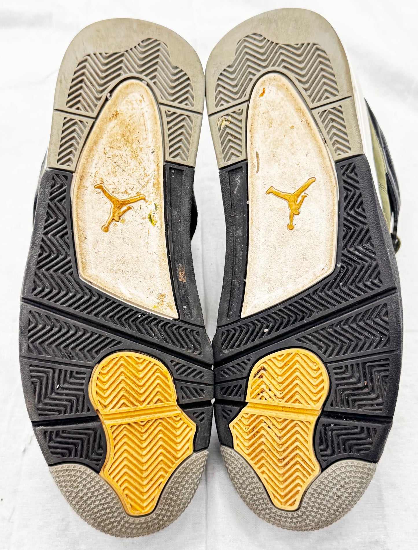 Jordan 4 Retro SE Craft Medium Olive (Pre-Owned)