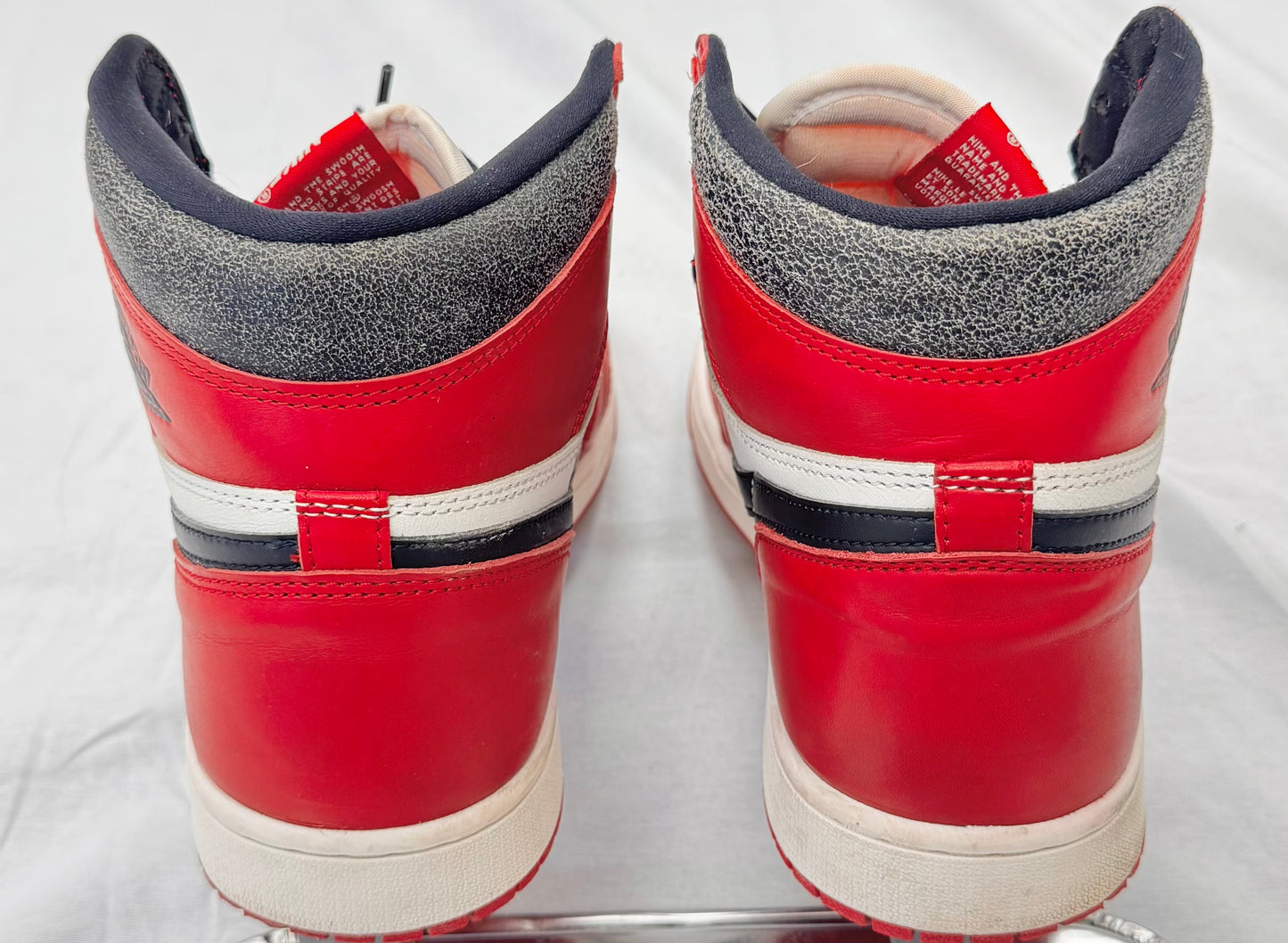 Jordan 1 Retro High OG Chicago Lost and Found (Pre-Owned)