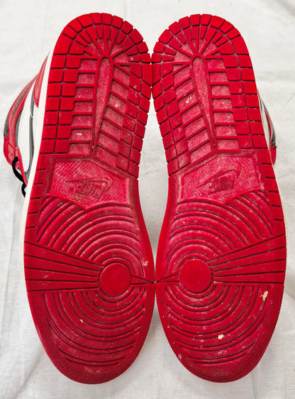 Jordan 1 Retro High OG Chicago Lost and Found (Pre-Owned)