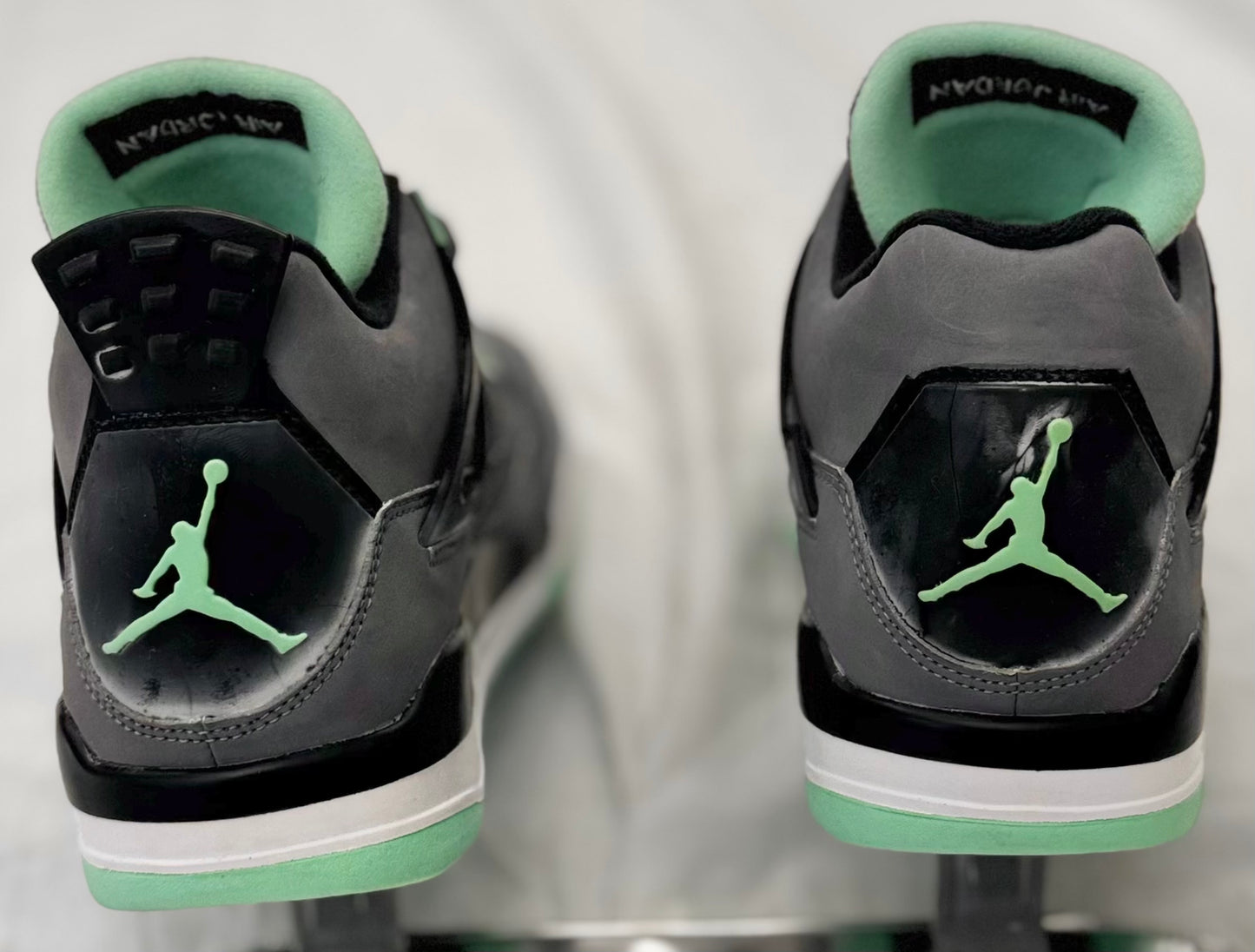Jordan 4 Retro Green Glow (Flaw)