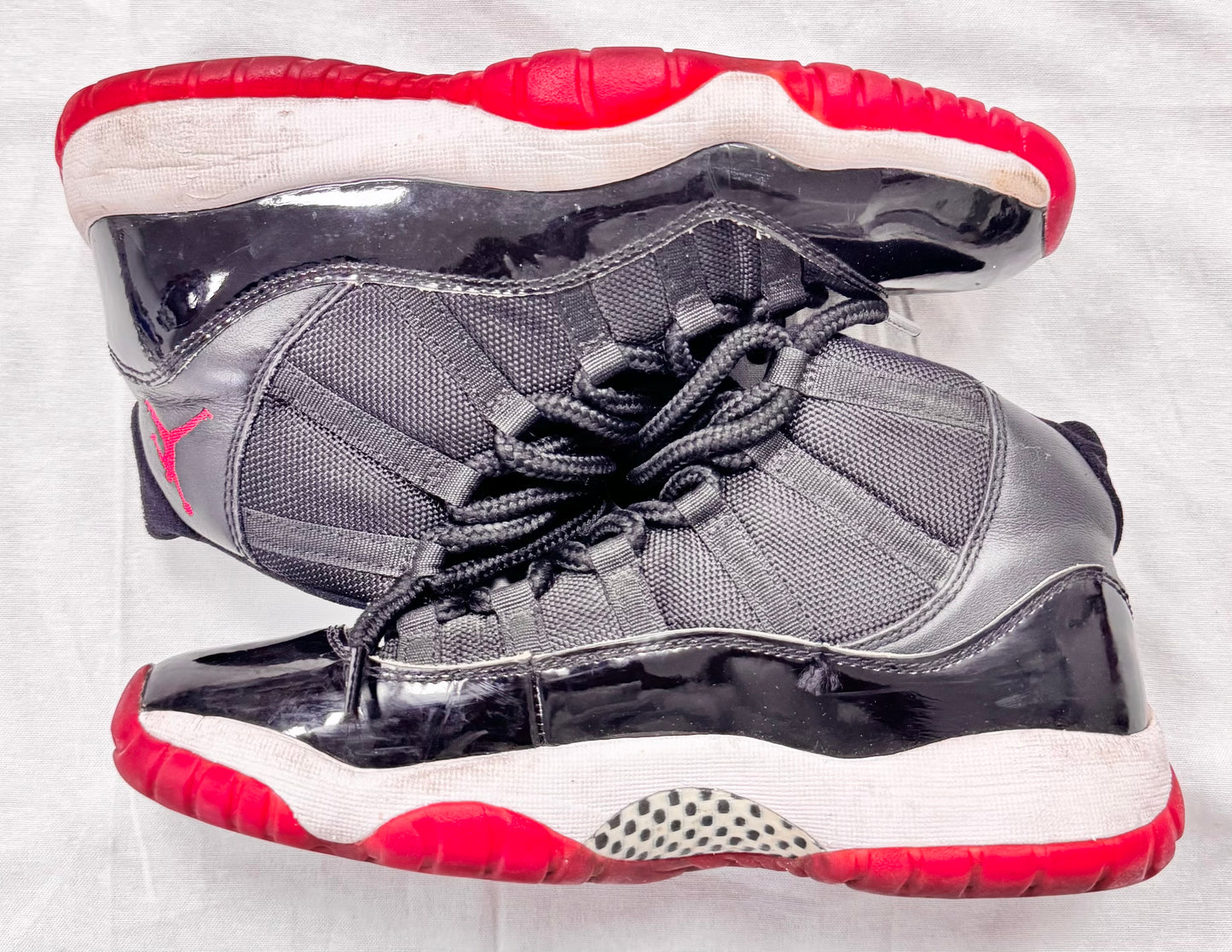 Jordan 11 Retro Playoffs Bred (2019) (GS) (Pre-Owned)