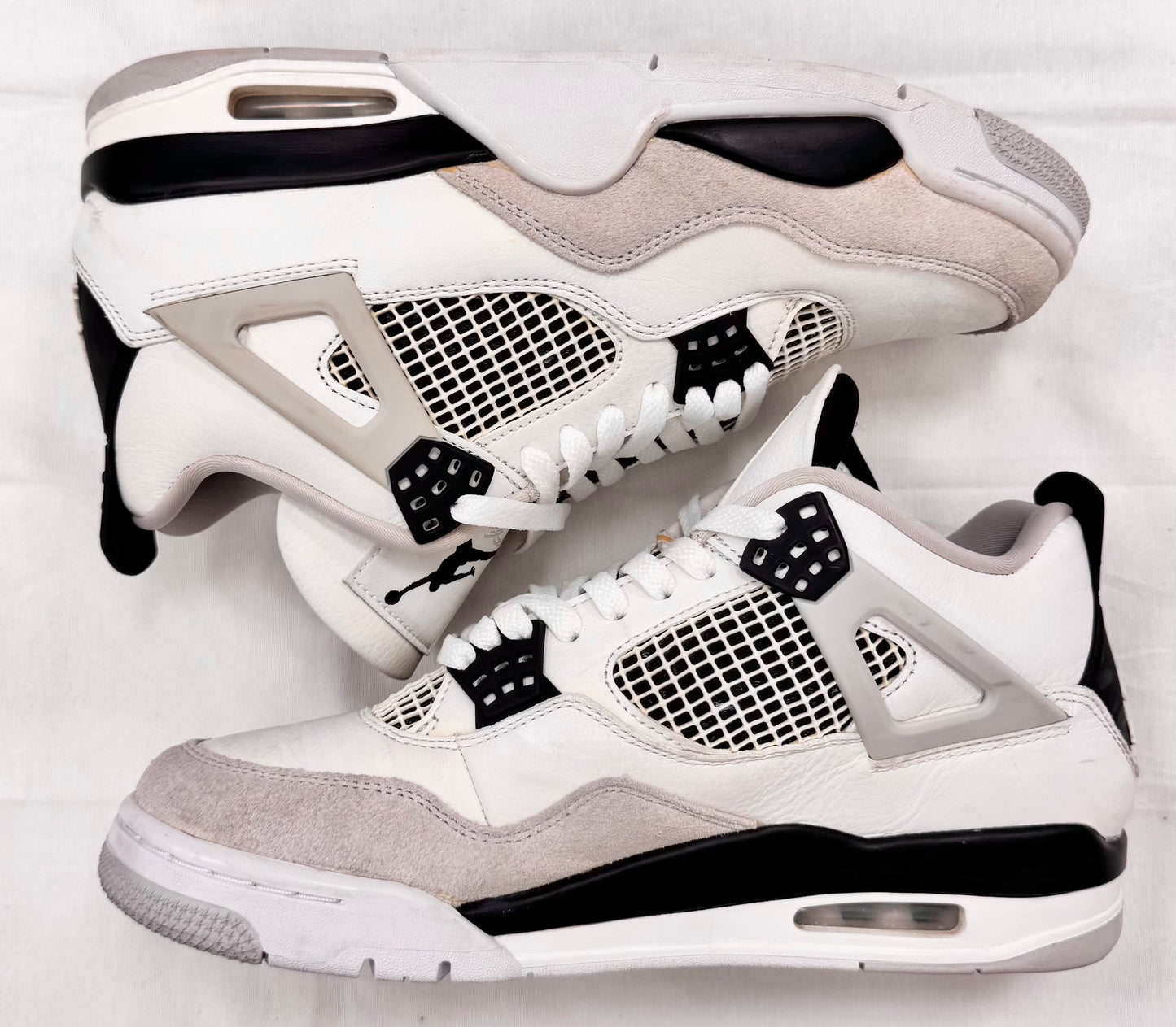 Jordan 4 Retro Military Black (Pre-Owned)