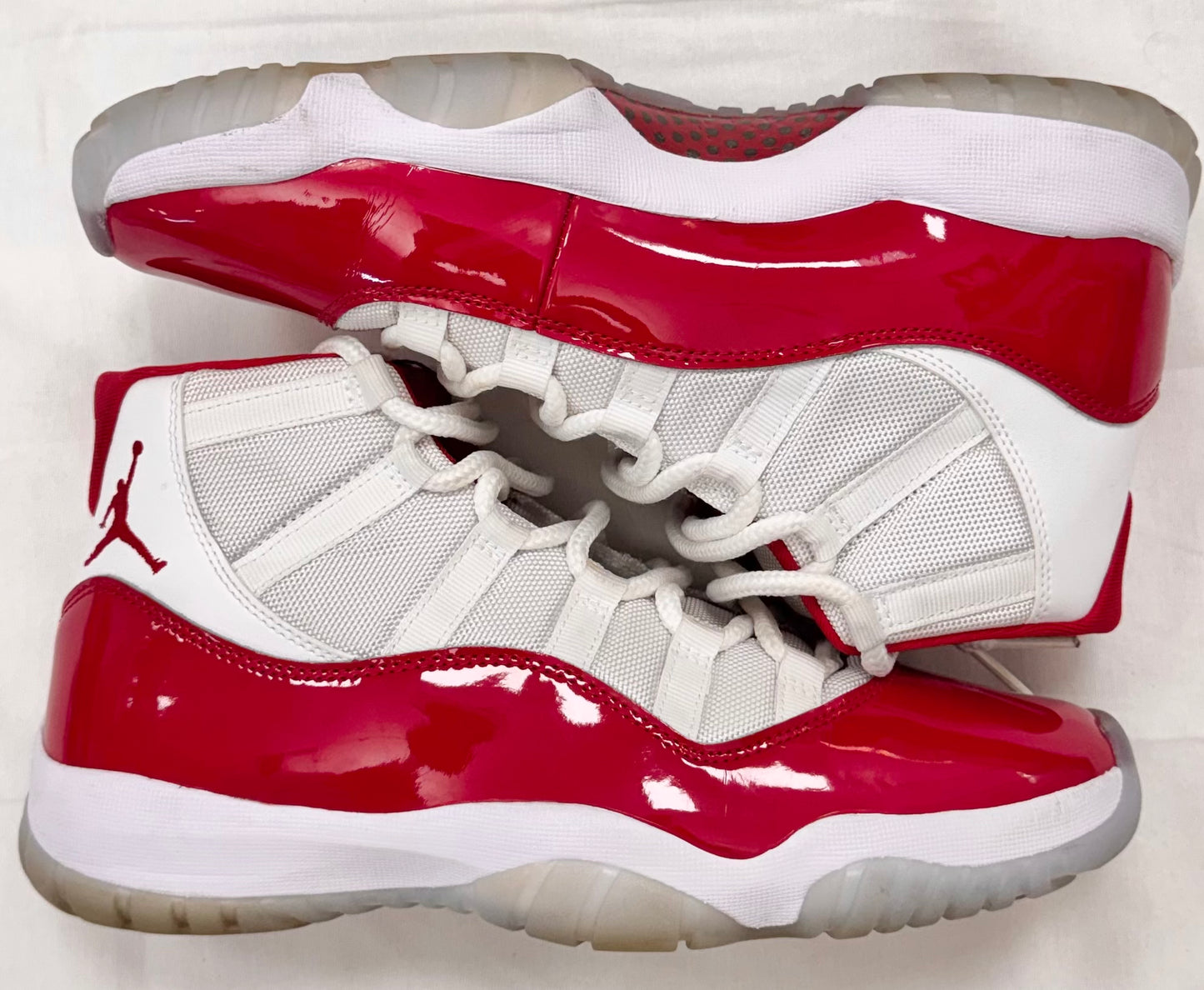 Jordan 11 Retro Cherry (2022) (Pre-Owned)