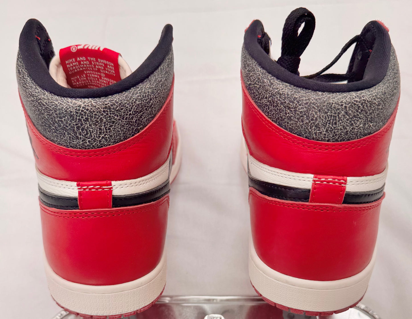 Jordan 1 Retro High OG Chicago Lost and Found (Pre-Owned)