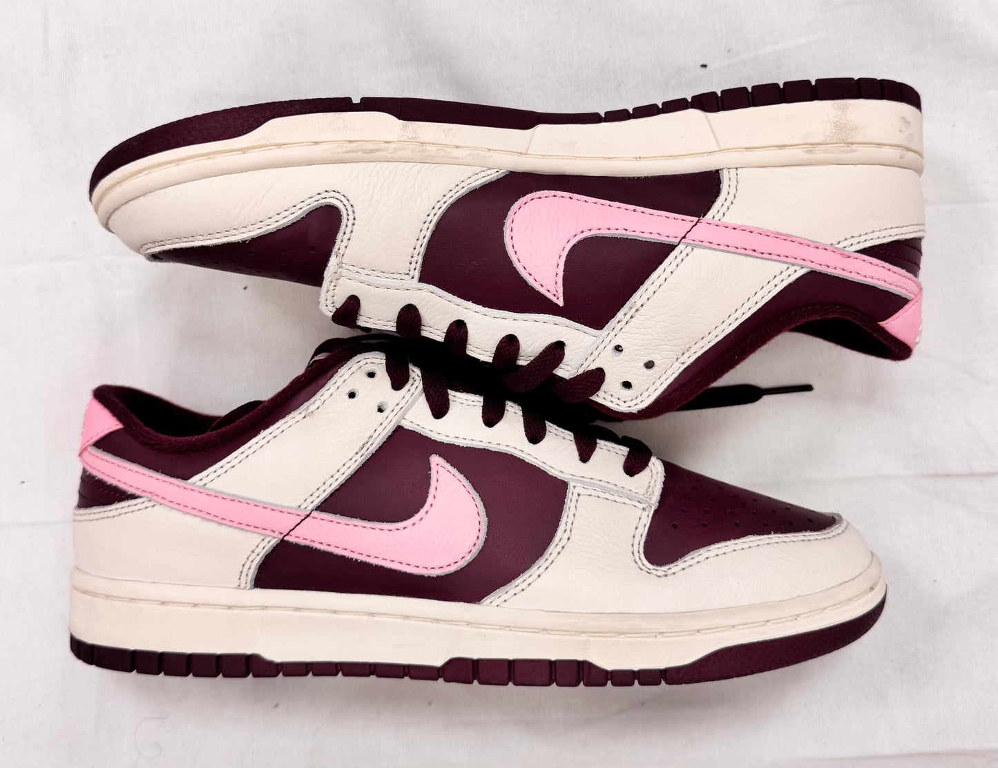 Nike Dunk Low Retro PRM Valentine's Day (2023) (Pre-Owned)