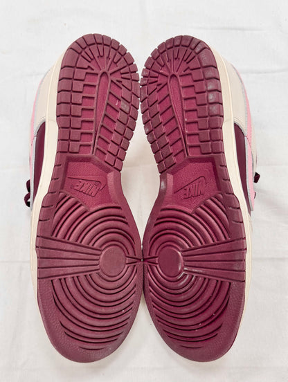 Nike Dunk Low Retro PRM Valentine's Day (2023) (Pre-Owned)