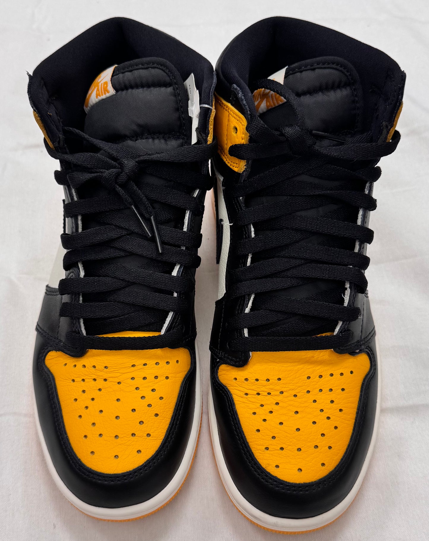Jordan 1 Retro High OG Taxi (Pre-Owned)
