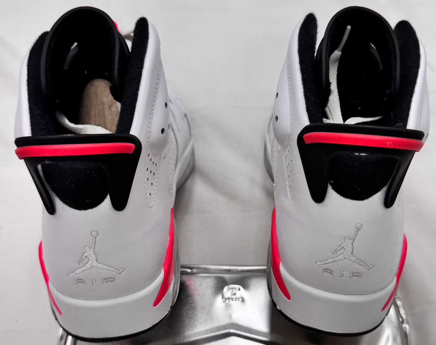Jordan 6 Retro Infrared White (2014) (Pre-Owned)