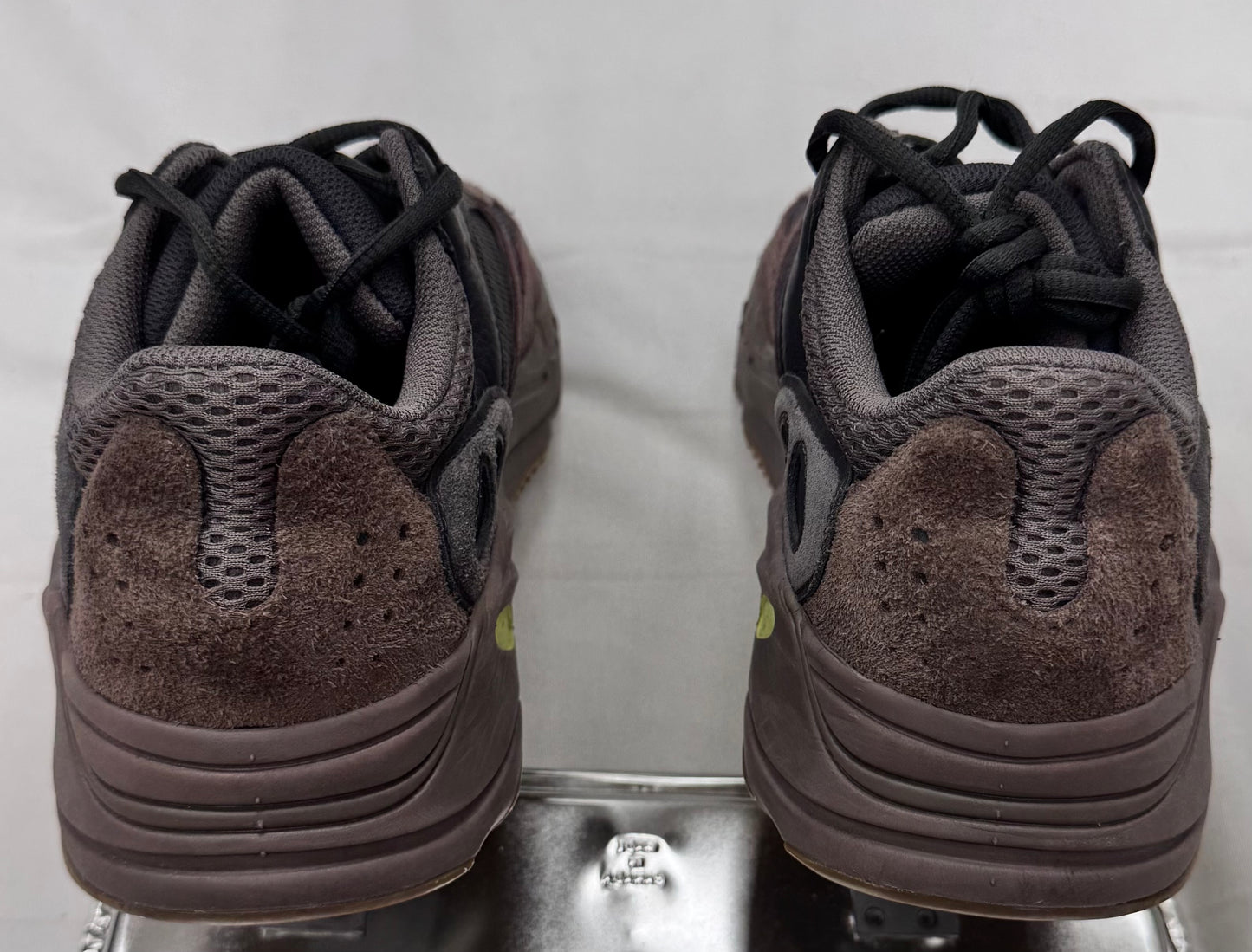 adidas Yeezy Boost 700 Mauve (Pre-Owned)