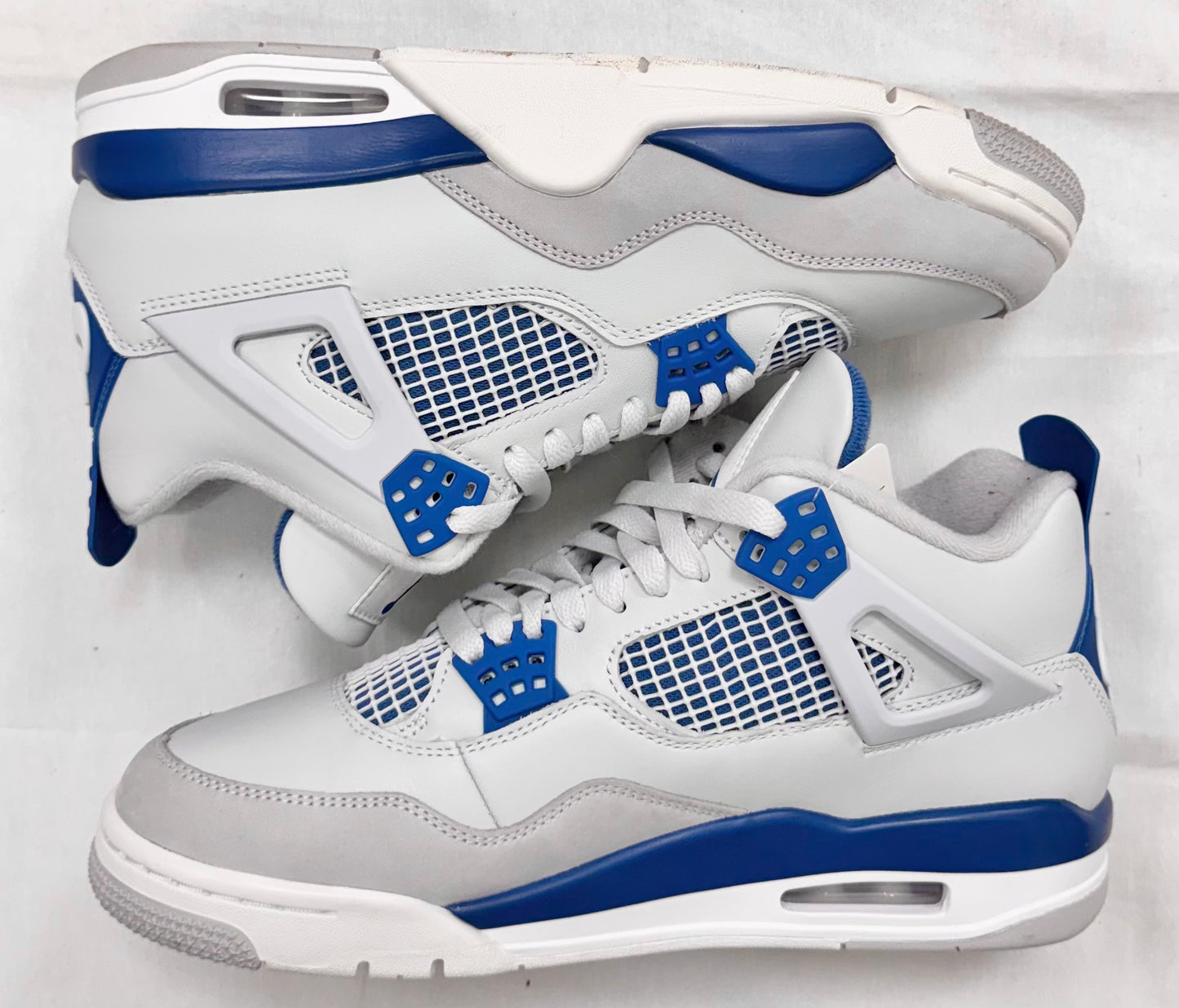Jordan 4 Retro Military Blue (2024) (Pre-Owned)