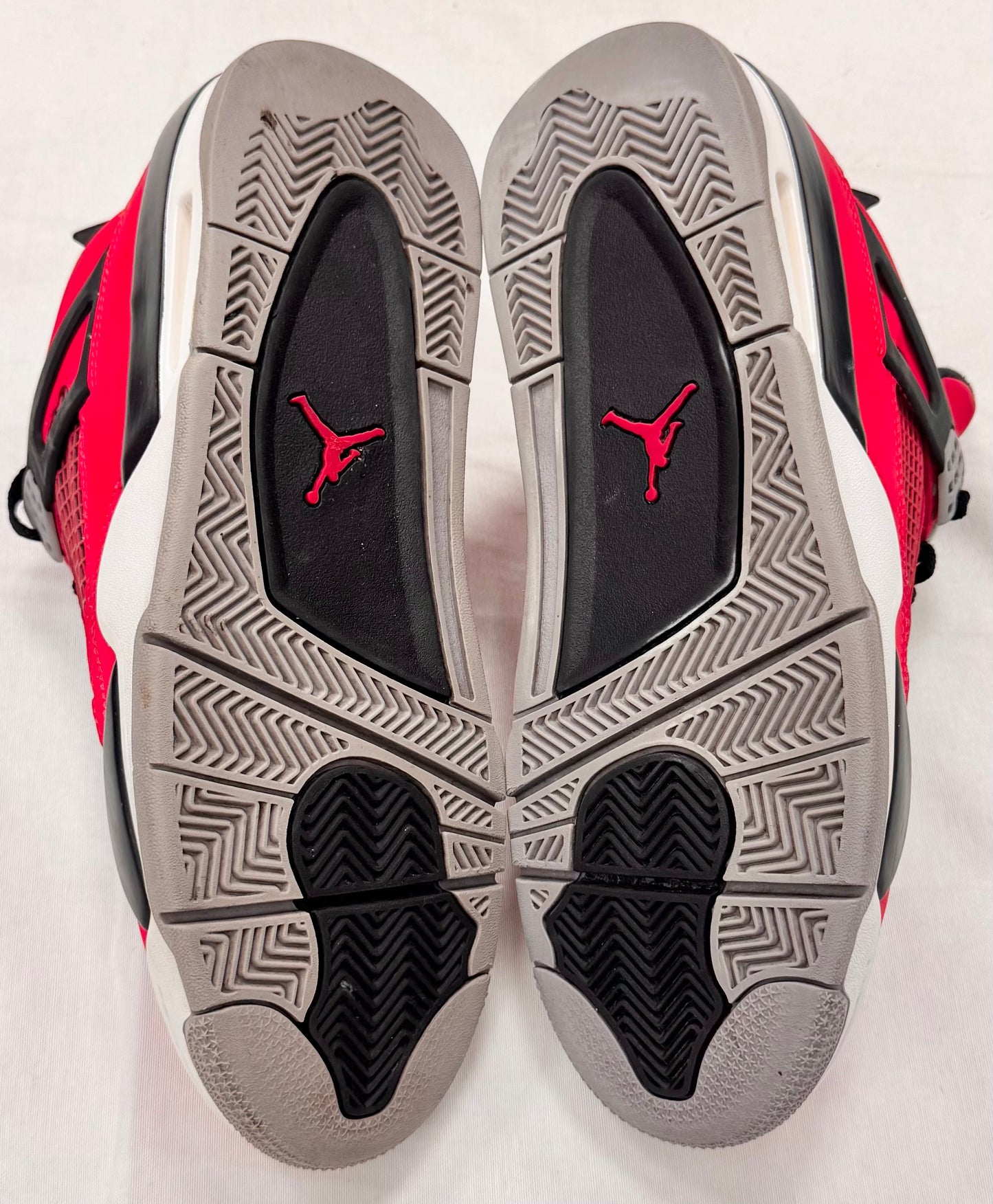 Jordan 4 Retro Toro Bravo (2013) (Pre-Owned)