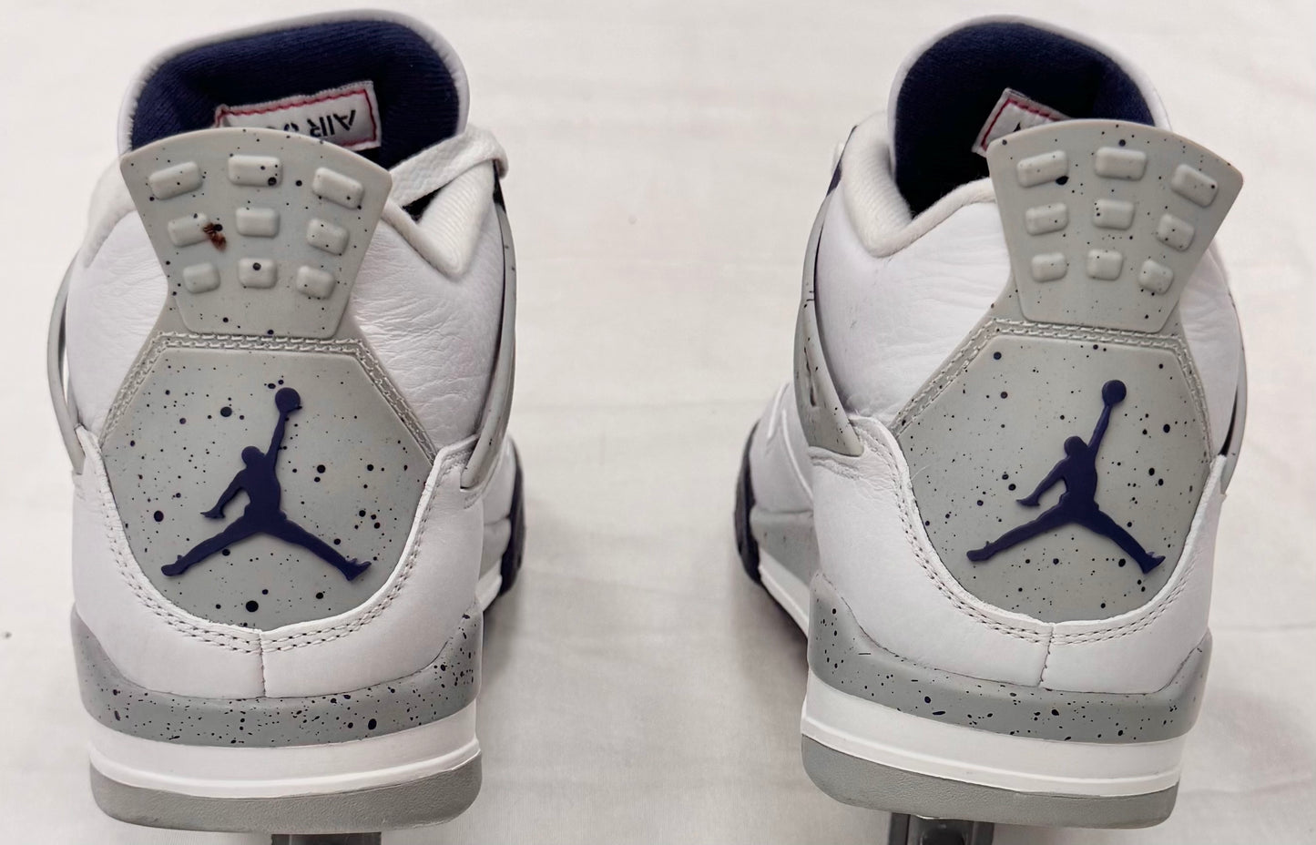 Jordan 4 Retro Midnight Navy  (Pre-Owned)
