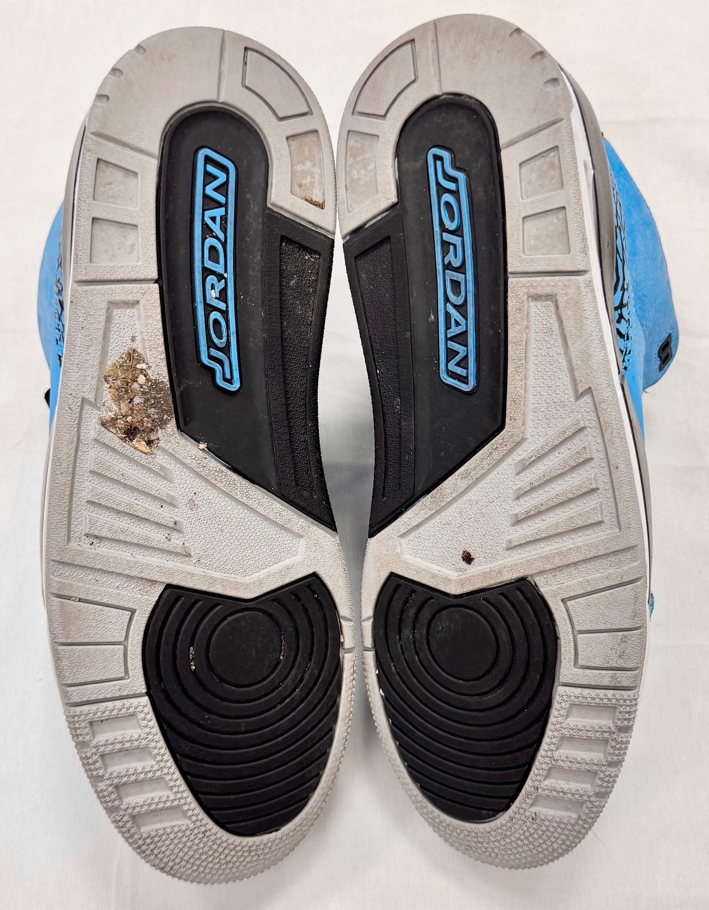 Jordan 3 Retro Powder Blue (Pre-Owned)