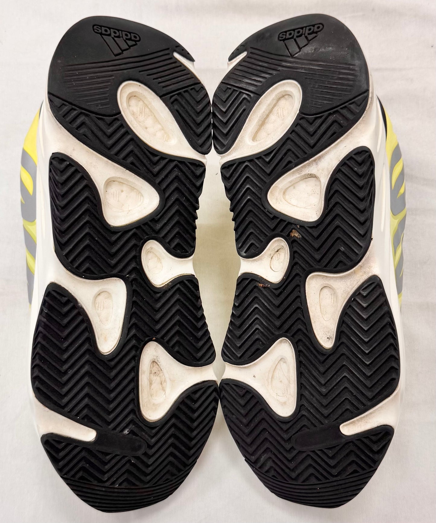 Adidas Yeezy Boost 700 MNVN Laceless Phosphor (Pre-Owned)