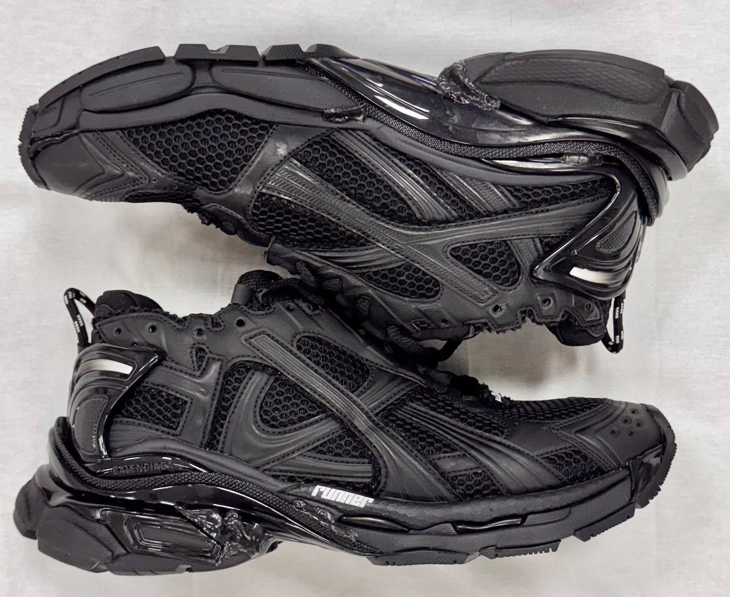 Balenciaga Runner Sneaker 'Black Matte' (Pre-Owned)