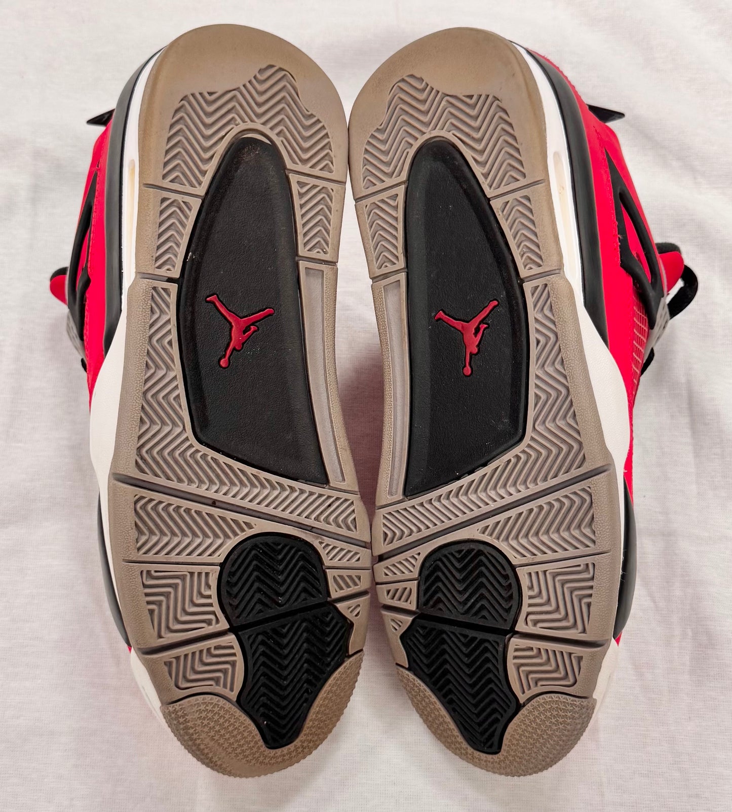Jordan 4 Retro Toro Bravo (2013) (Pre-Owned)