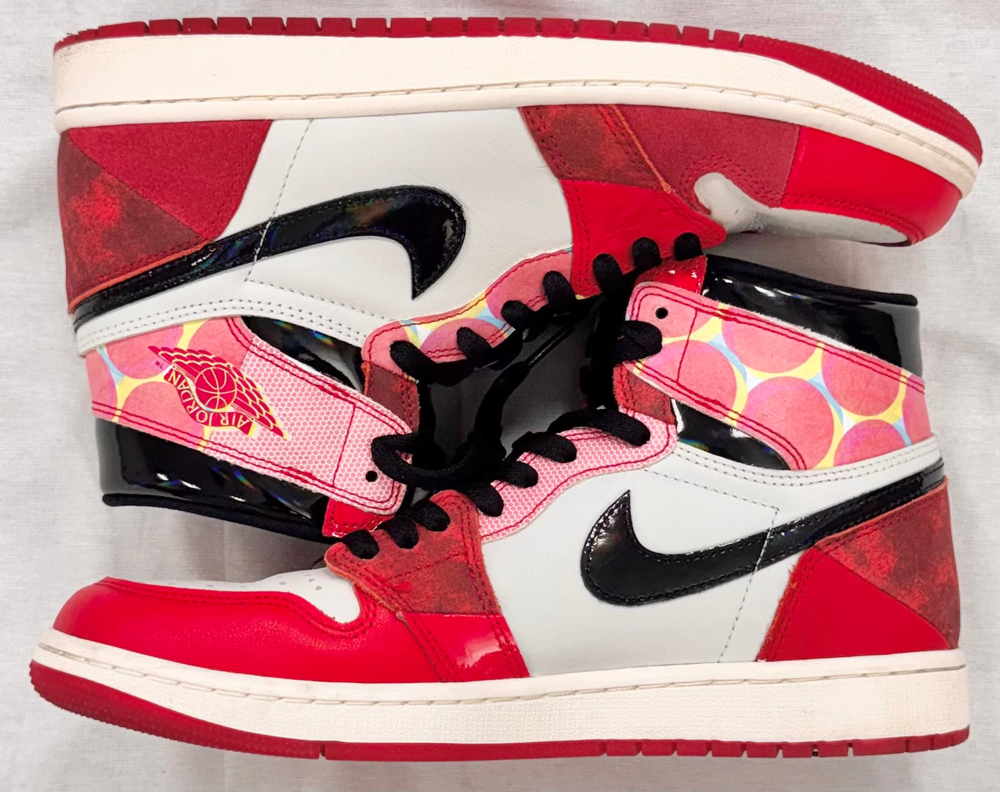 Jordan 1 Retro High OG Spider-Man Across the Spider-Verse (Pre-Owned)