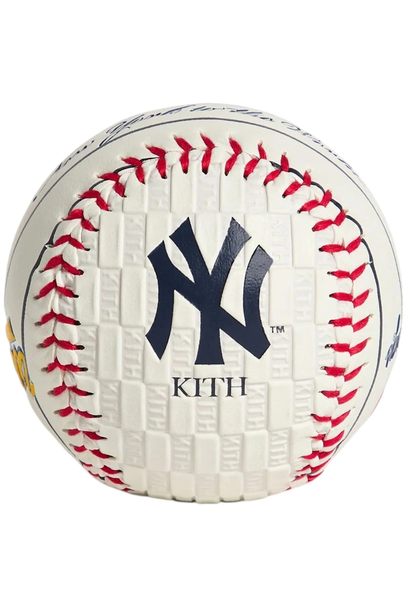 Kith x Rawlings x New York Yankees Commemorative Ornament Sandrift