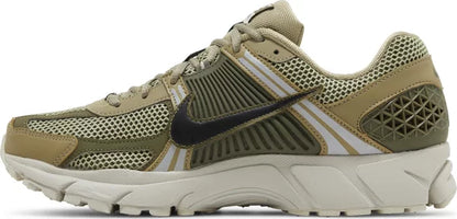 Nike Zoom Vomero 5 Oliva Neutral
